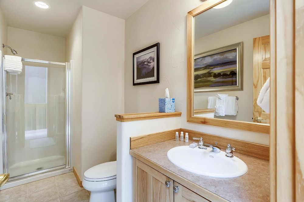 Slopeside 202 3 Bedroom Holiday Home by Winter Park Lodging Company