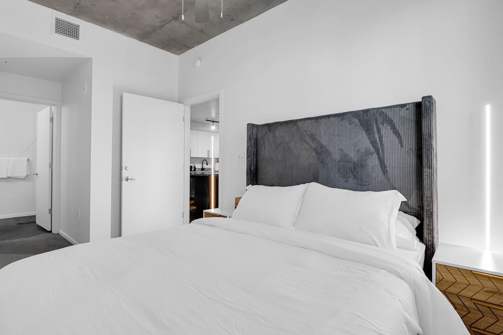 Phoenix Urban Luxury Escape