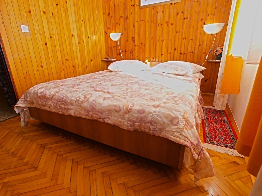 Photo 30