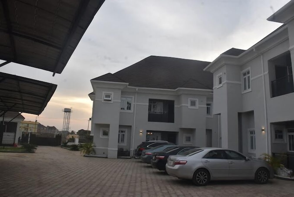WHTYESCAPE SERVICED APARTMENTS