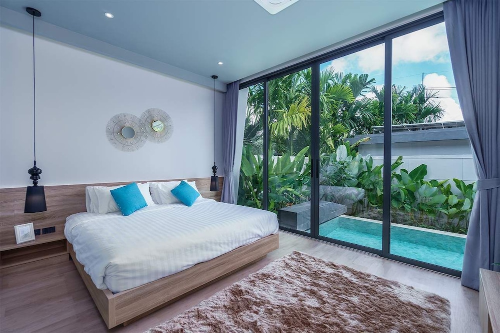 Stylish 2BR Naiton Aileen Villa w/ Private Pool