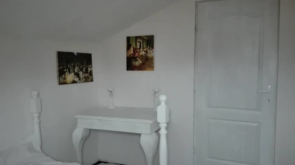 Lili's House