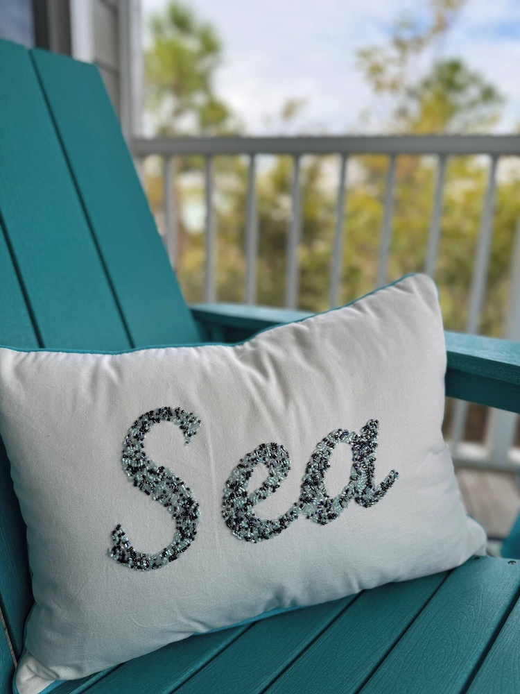 4005 Rookery 3 Sea Story With 2 Pools Beach Access and Lots of Beach Amenities