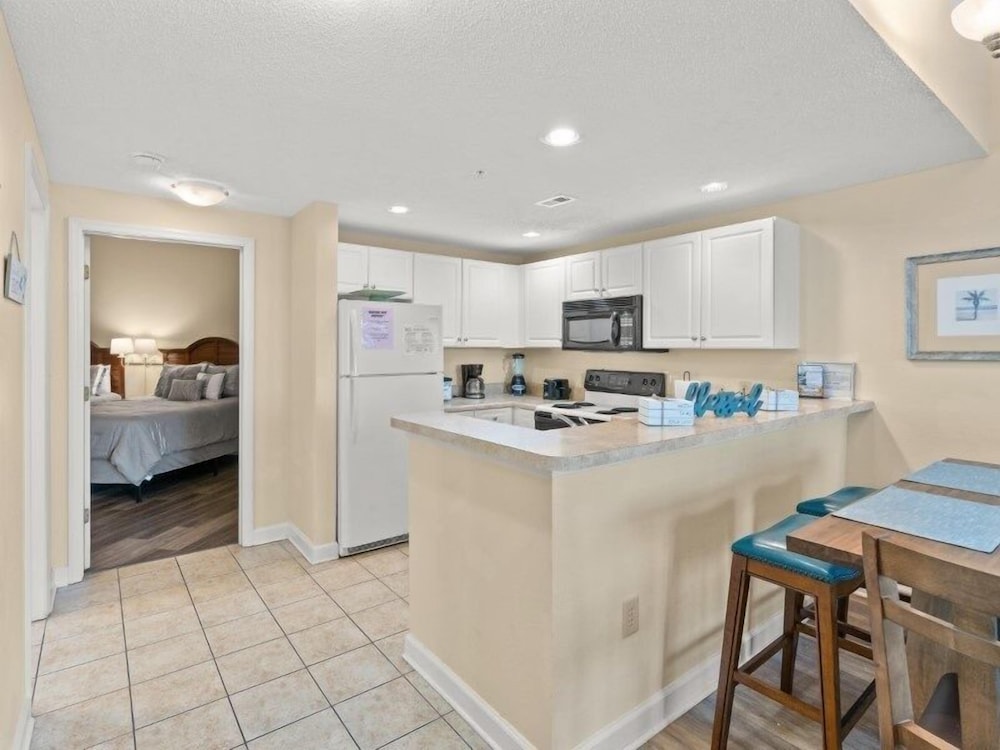 Holiday Sands South 1229 2 Bedroom Condo