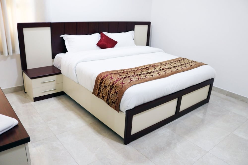 Roza Hotel Apatments view 3