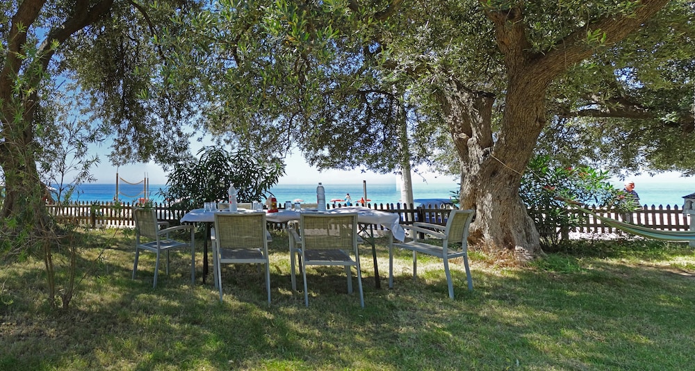 Altea Beach Lodges