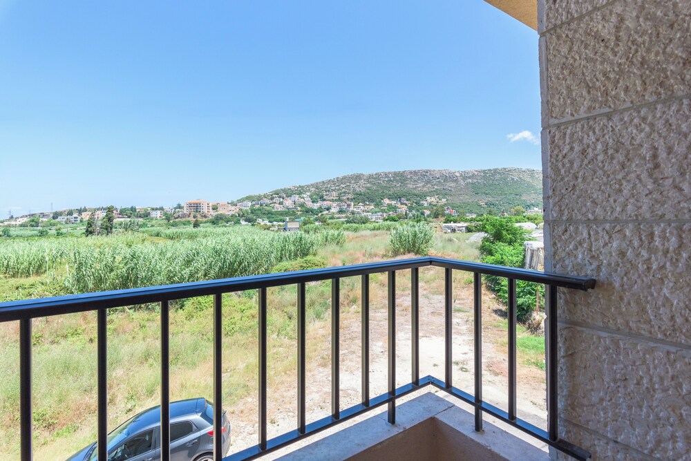 Glow Studios & Apartments in Batroun