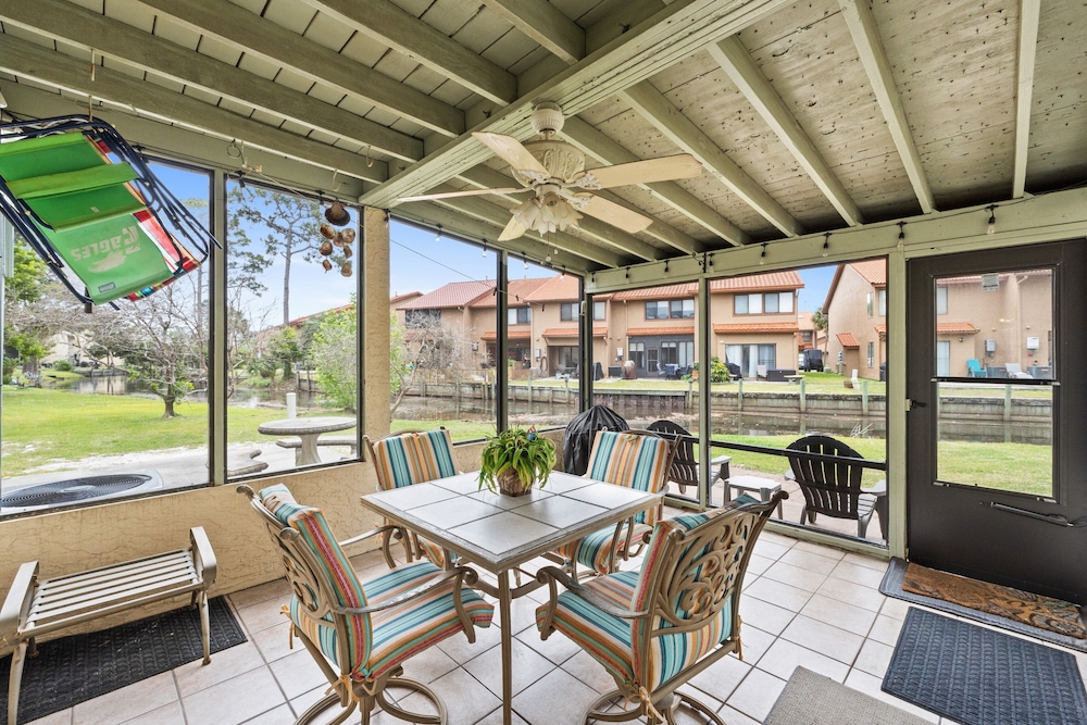 Gulf Highlands by Book That Condo