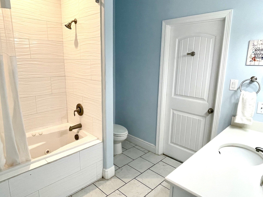 Beachgate Condo Suites And Hotel 331+332 4 Bedroom Condo