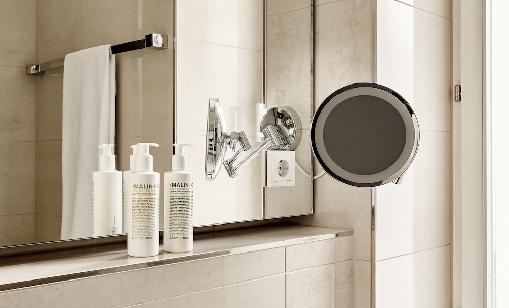 Frankfurt Vacations - The Pure, a Member of Design Hotels - Property Image 3