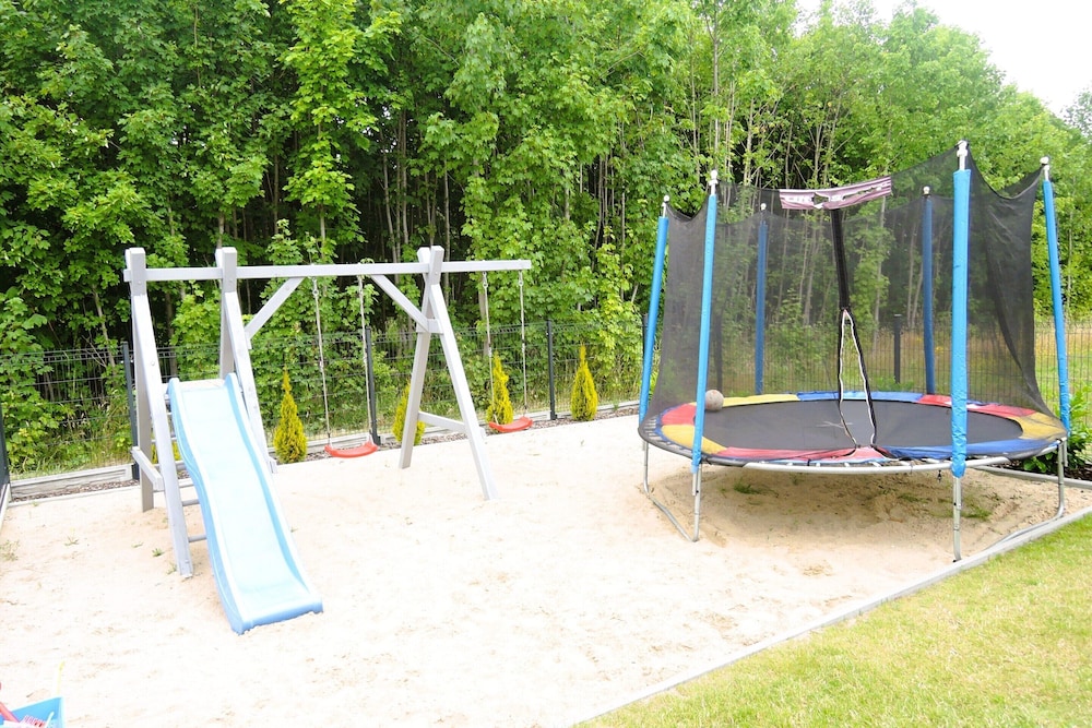 Comfortable Holiday Home for 10 People