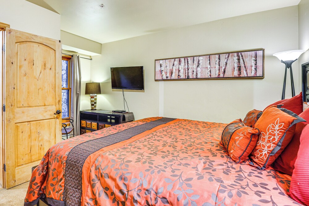 Vail Ski-in/ski-out Condo: Pool, Hot Tub & Sauna