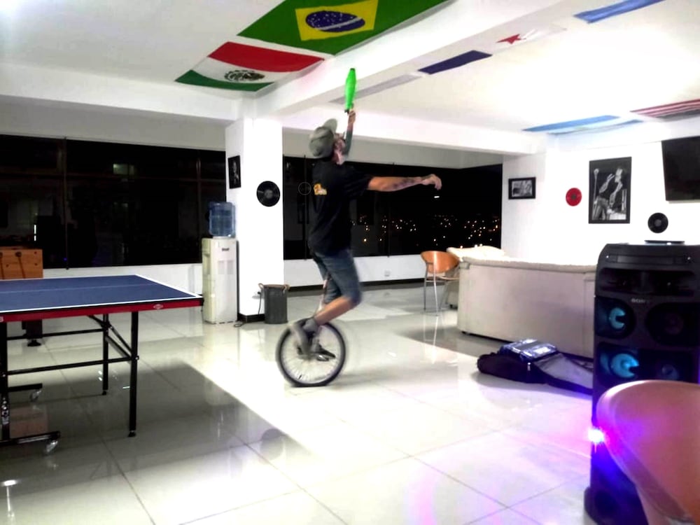 Hotel del Paseo - Hostel