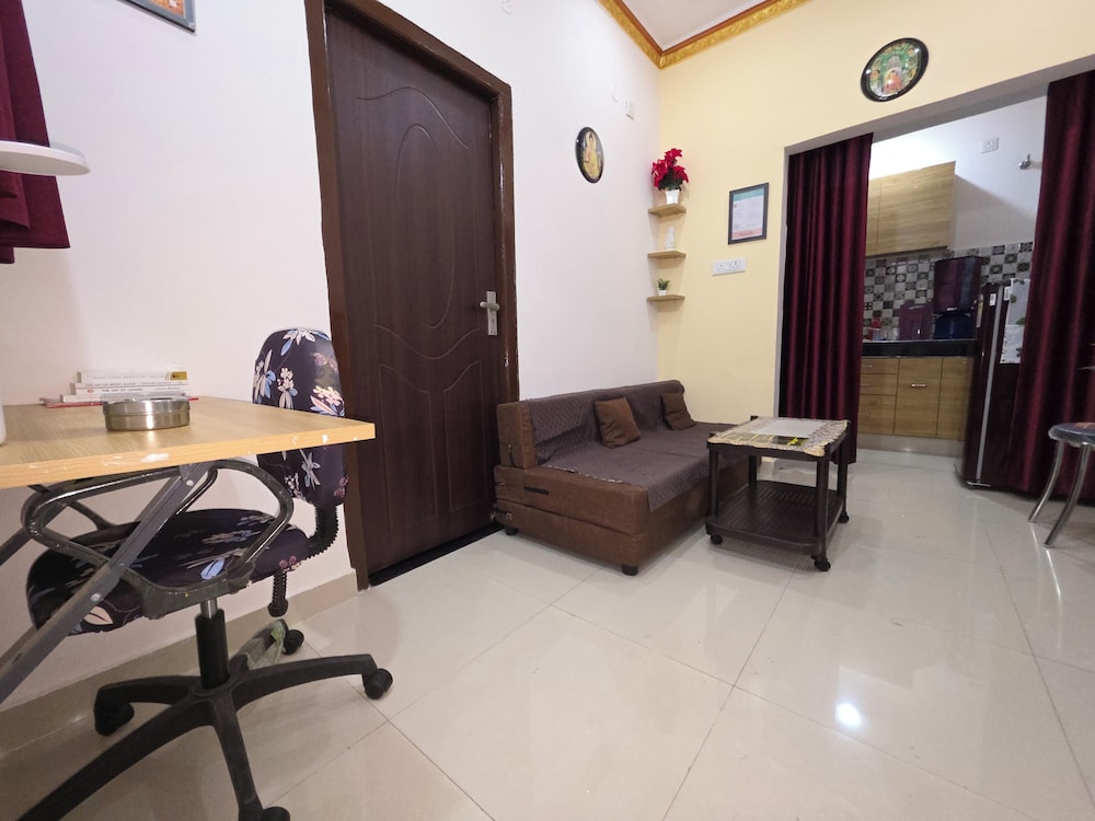 Narayans Residency