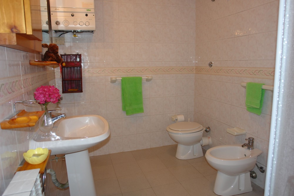 Photo 29