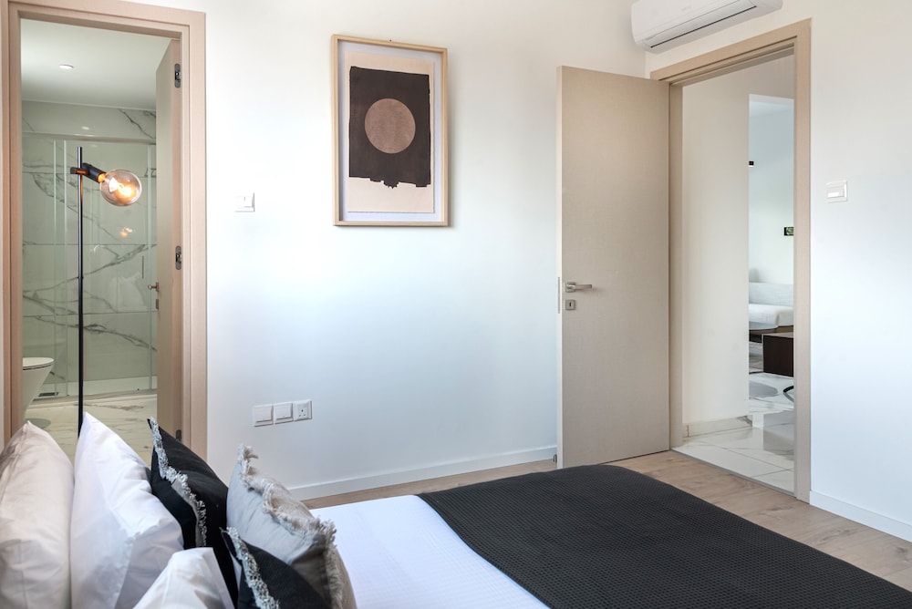 Phaedrus Living: Limassol Opalia Residences Amber