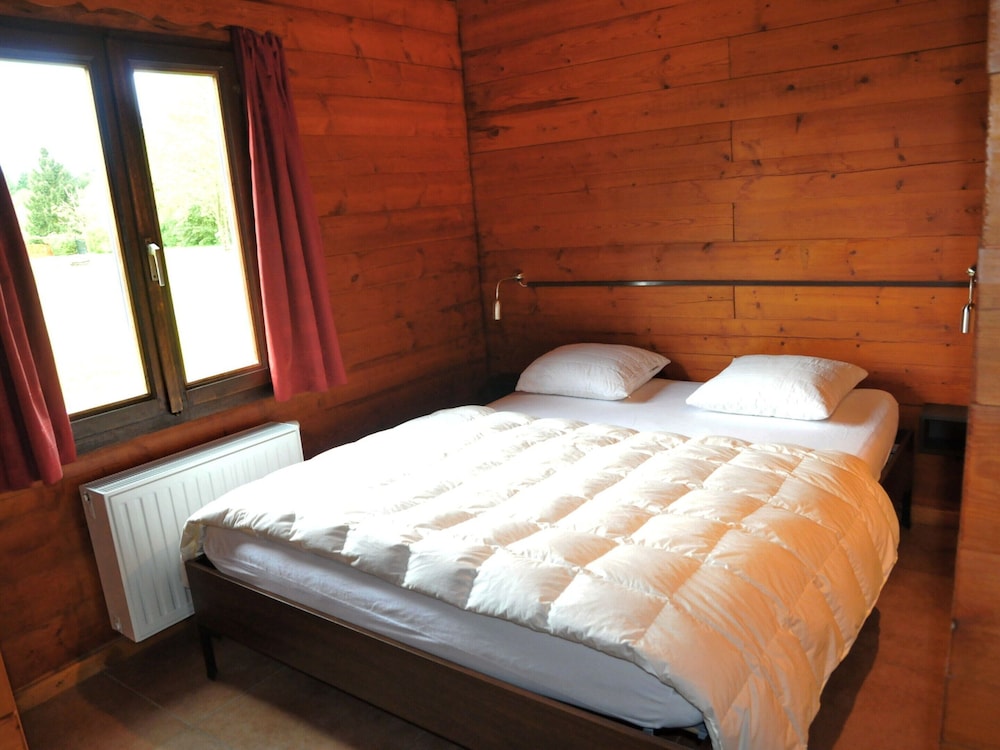 Holiday Home in Houyet With Sauna & Garden