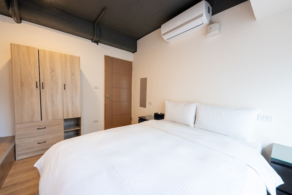 Hotelshere-Ximen