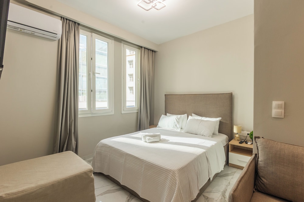 Noima Luxury Suites