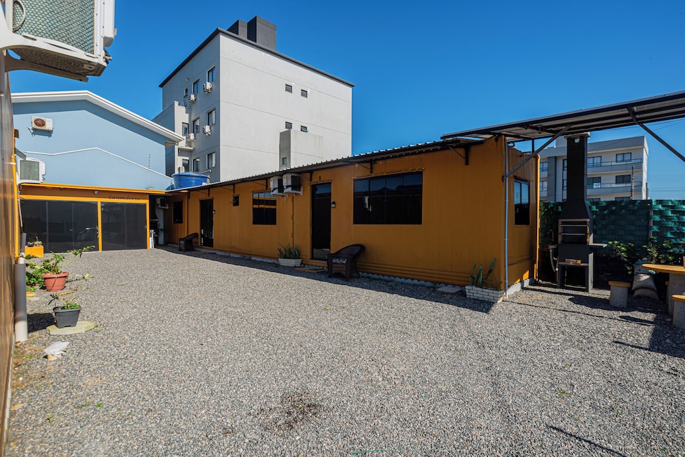 Container 3