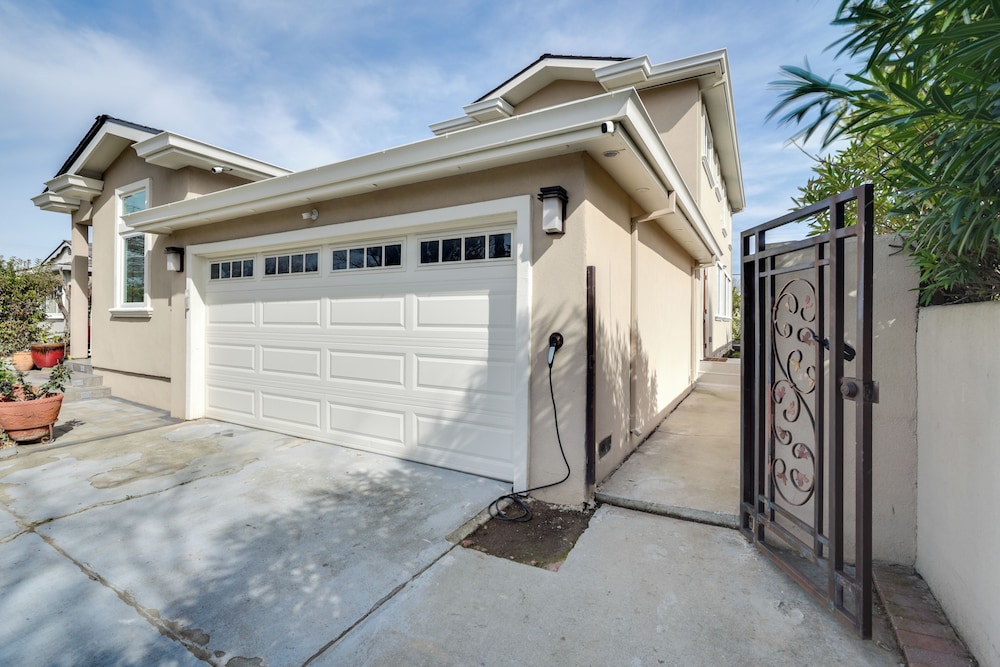 Deck & Yard: Guest House in San Jose!