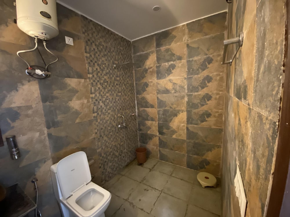 Photo 11