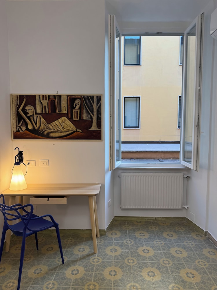 Suite 41 photo 3
