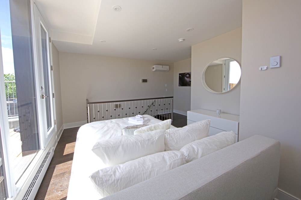 Parc Avenue Lofts