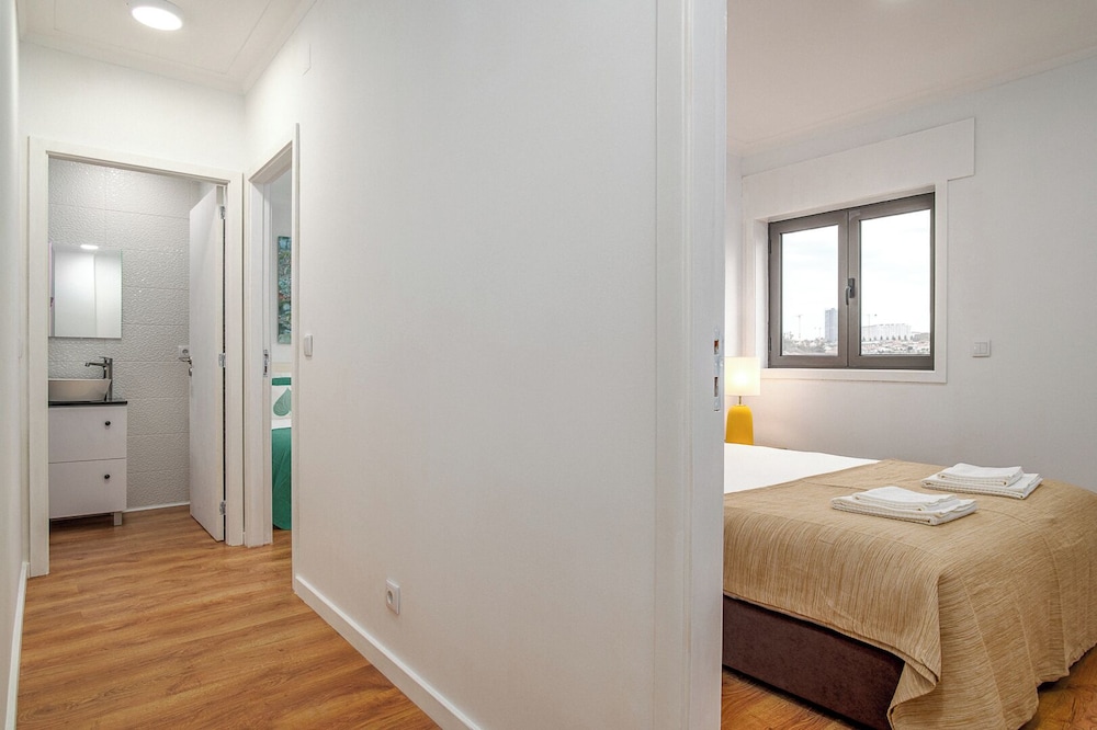 Gaia23 · Lovely 2-bed w/ Parking Amazing View