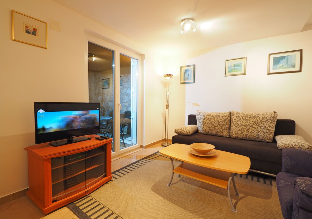 Apartment For 22 Pax In Cavtat view 4