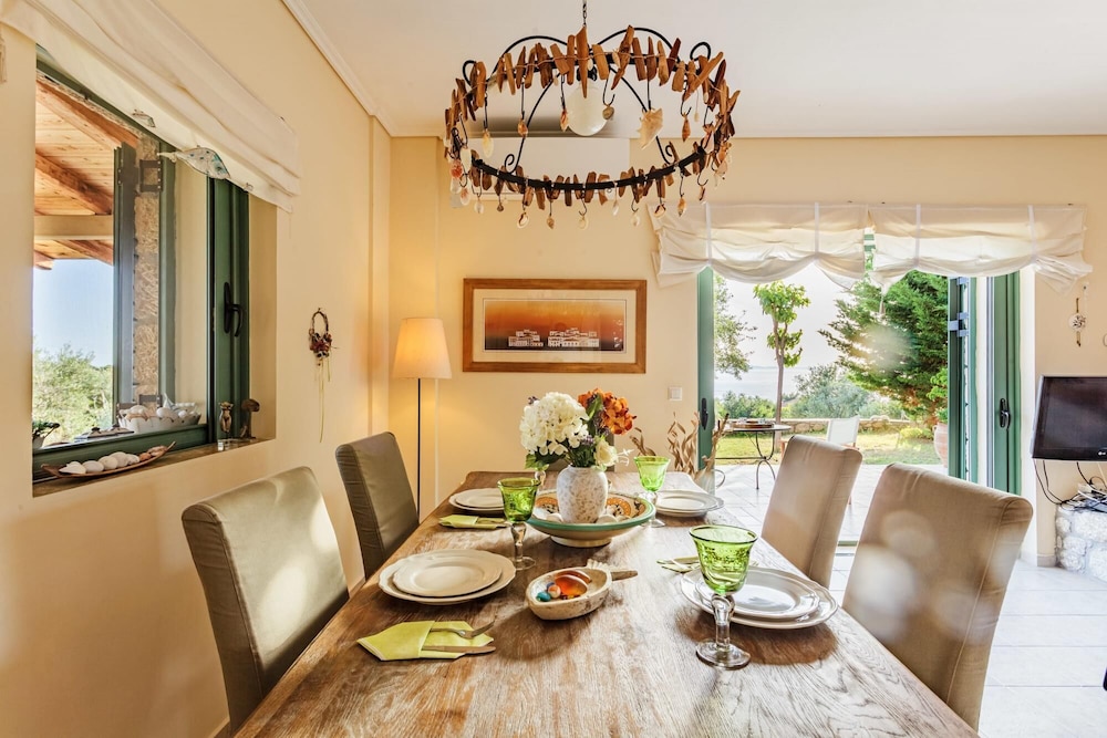 Villa Lavender Breathtaking View Near the Beach view 4