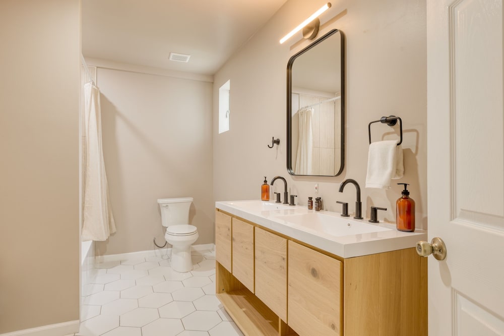Game Farm Villa by Avantstay 10bdr Private Pond Spa Pool Family-friendly