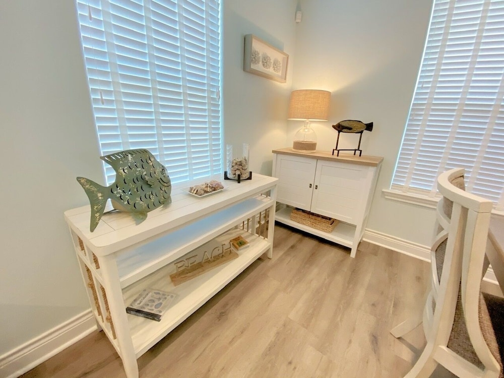 At Long Last 3 Bedroom Home by RedAwning view 3