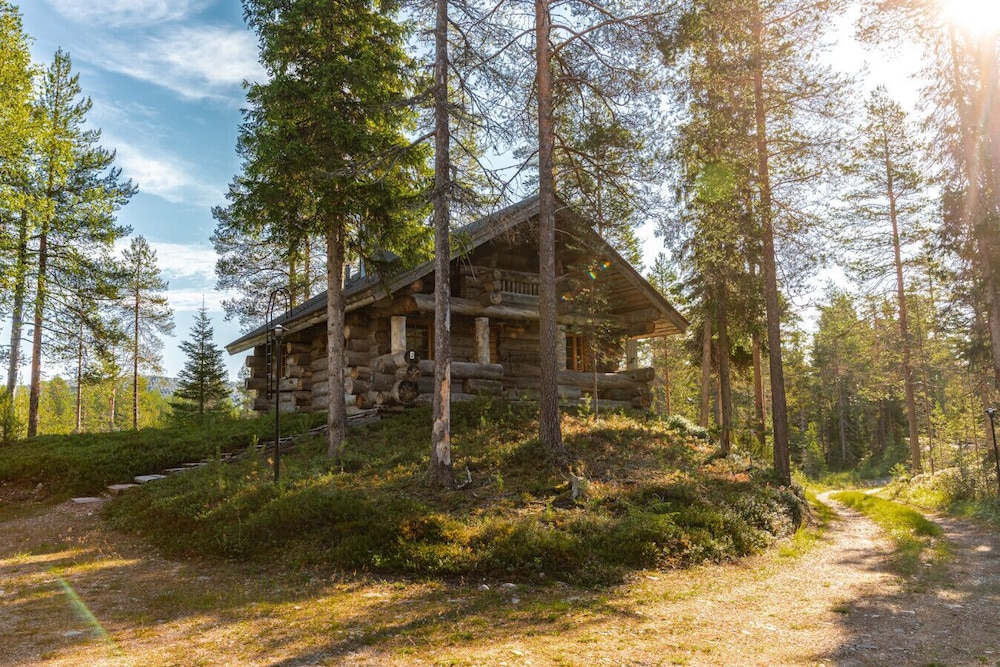 Villa Rukatörmä - Comfy Cabin Retreat in Ruka