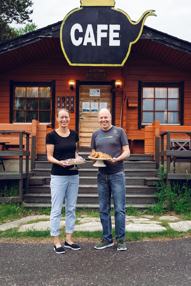 Mökit & Camping Peurasuvanto