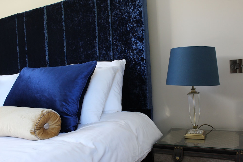 Toadhall Rooms