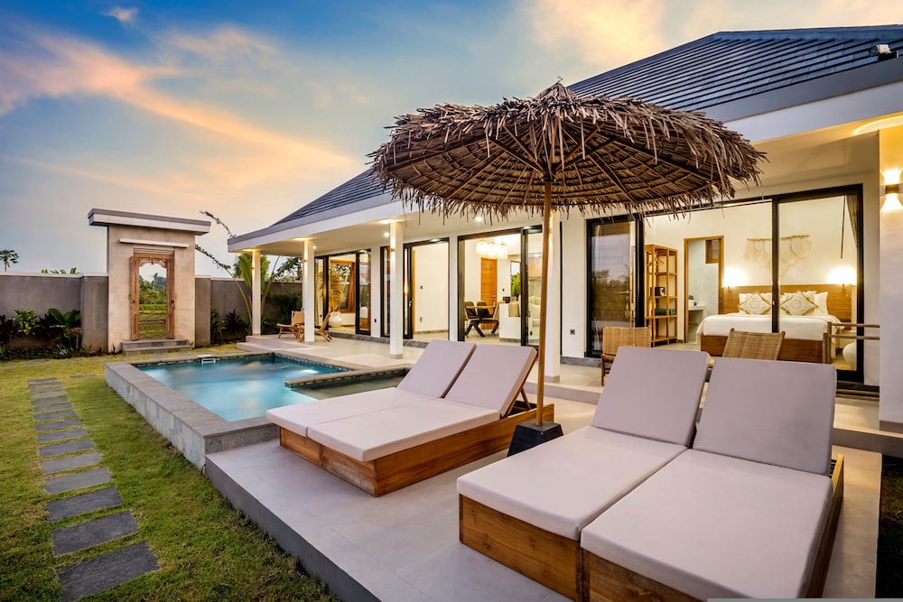 Villa Grateful by Alfred in Bali - Stunning 2BR Dream Villa With Ricefield View