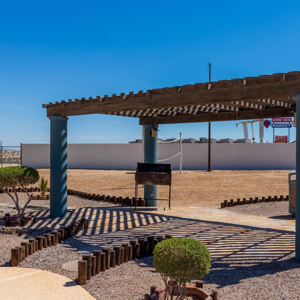 301 B Linda Vista Tranquil Sunset Vistas