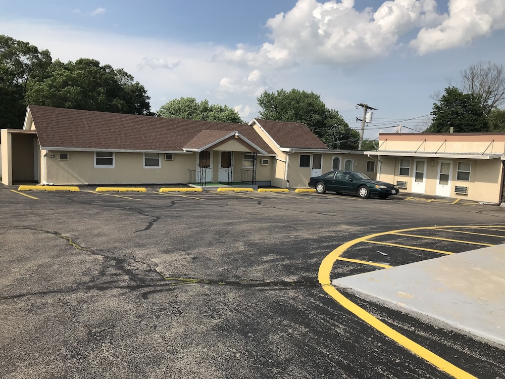 West Motel
