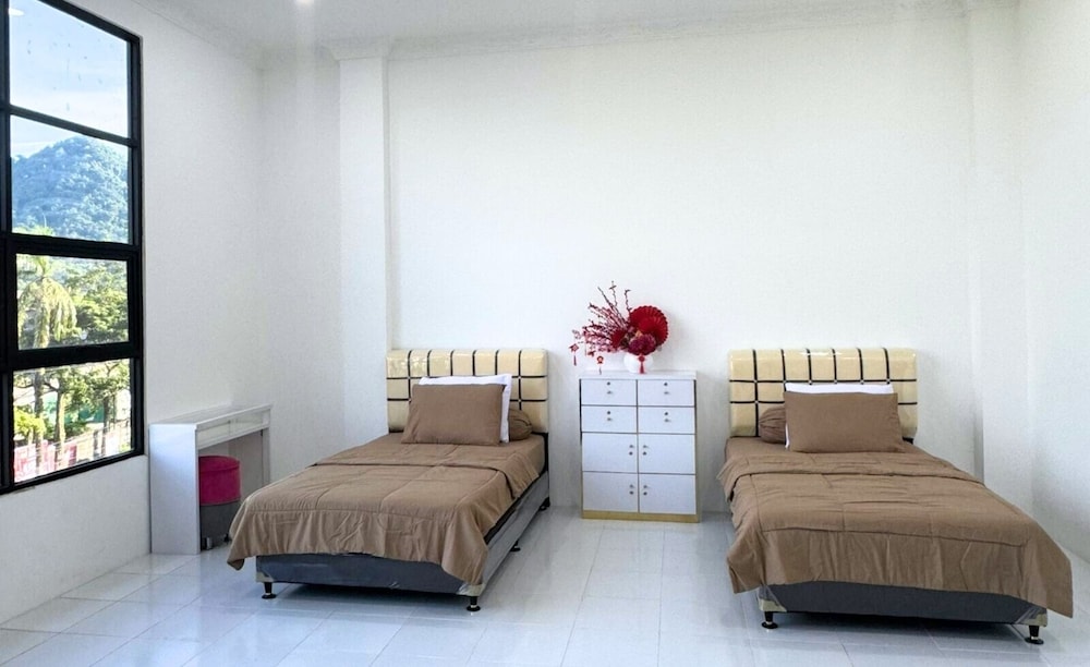 Home Suite Home Singkawang