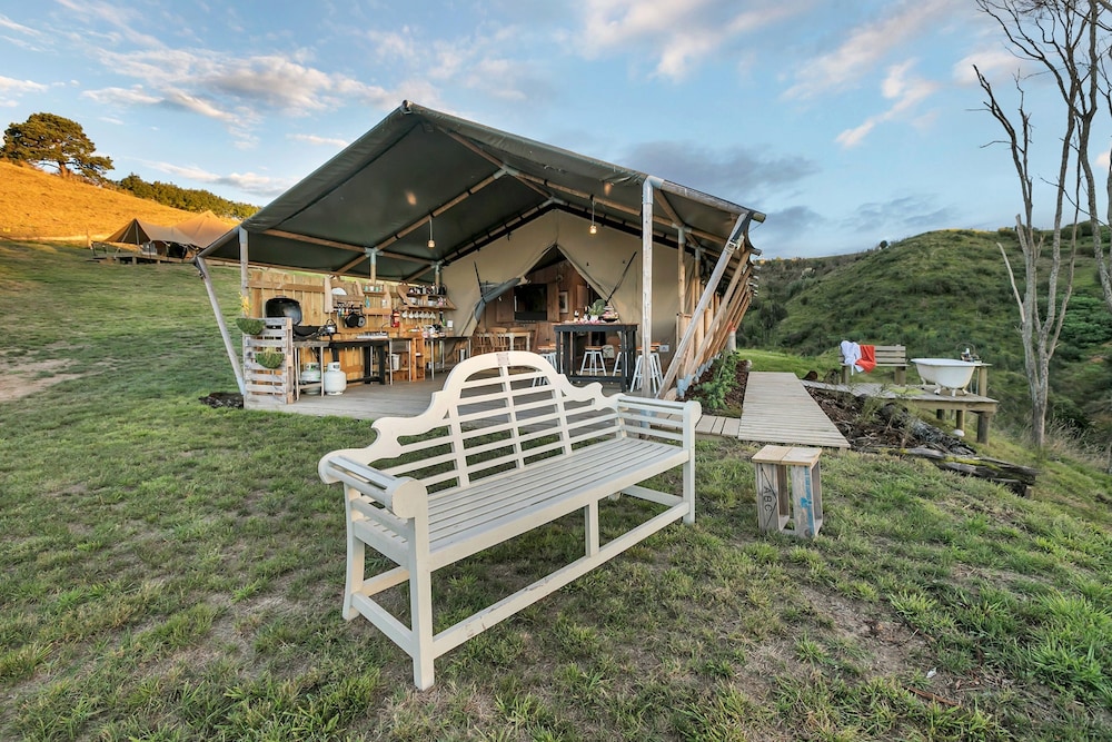 Luxury Under Canvas