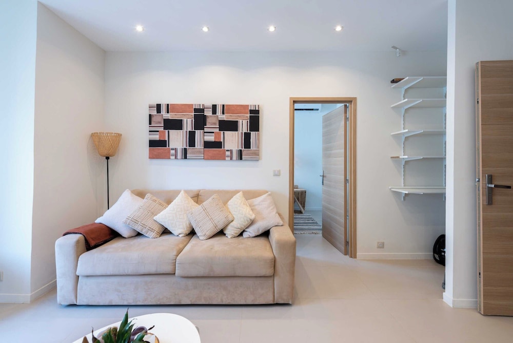 Nice Apartment Juan-les-pins - 300m Beach