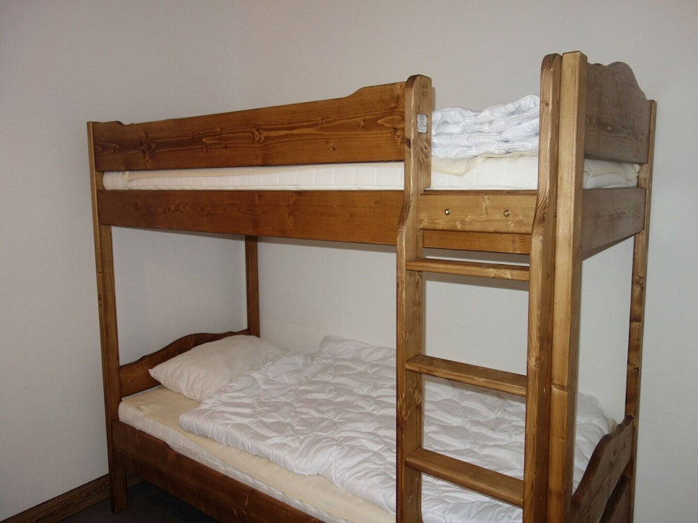 5-bedroom Apartment in Veysonnaz