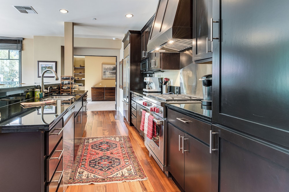 < 1 Mi to Sun Valley Resort: Dtwn Ketchum Condo