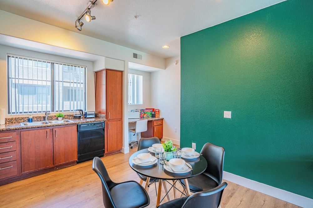 ROVE LIVING/KB - Zone Westgate