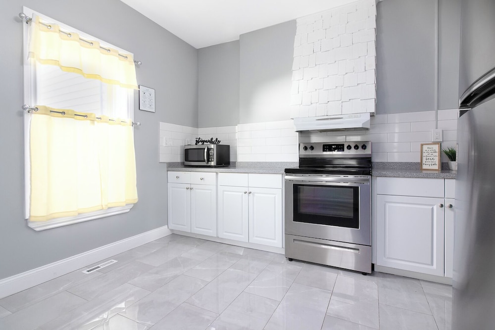 Double House Rental – 11Br Perfect For Big Groups