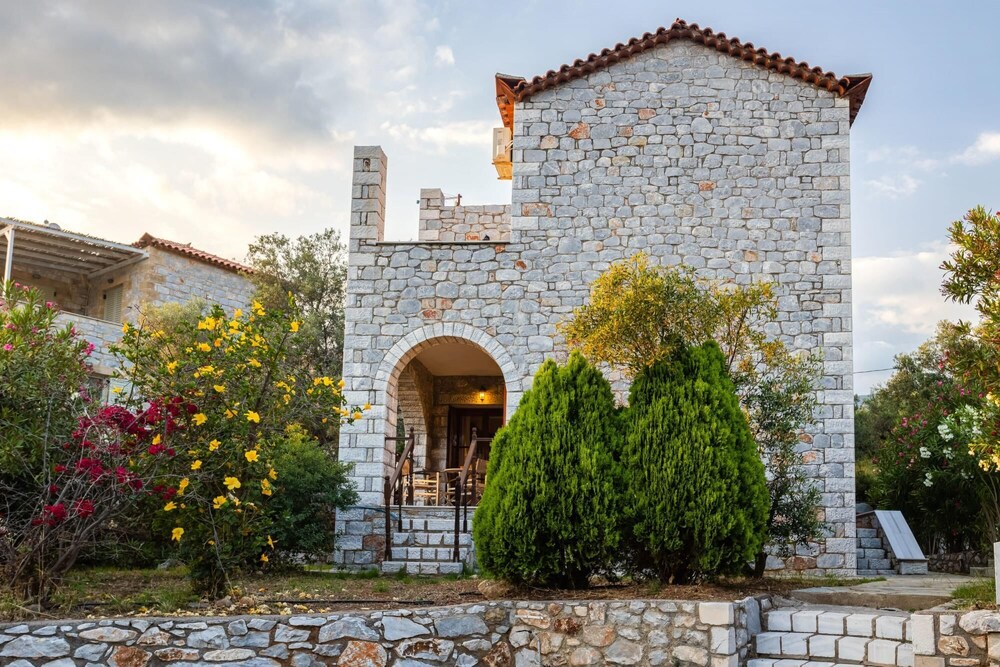Mani Stone Luxury Villa Leisure by the Pool view 5