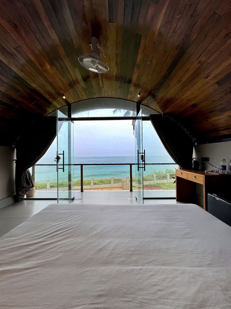 Tira Beach Resort