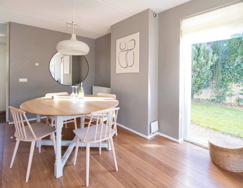 Holiday Home for Rent Near Swimming Pool and Golf Course