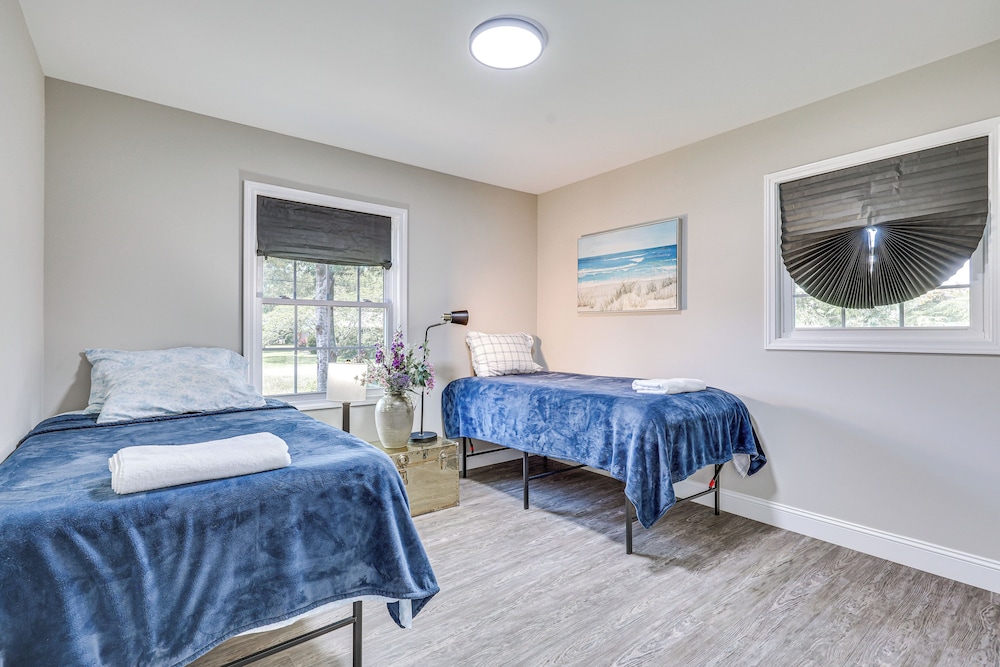 Updated Wilmington Home Near Intracoastal Access